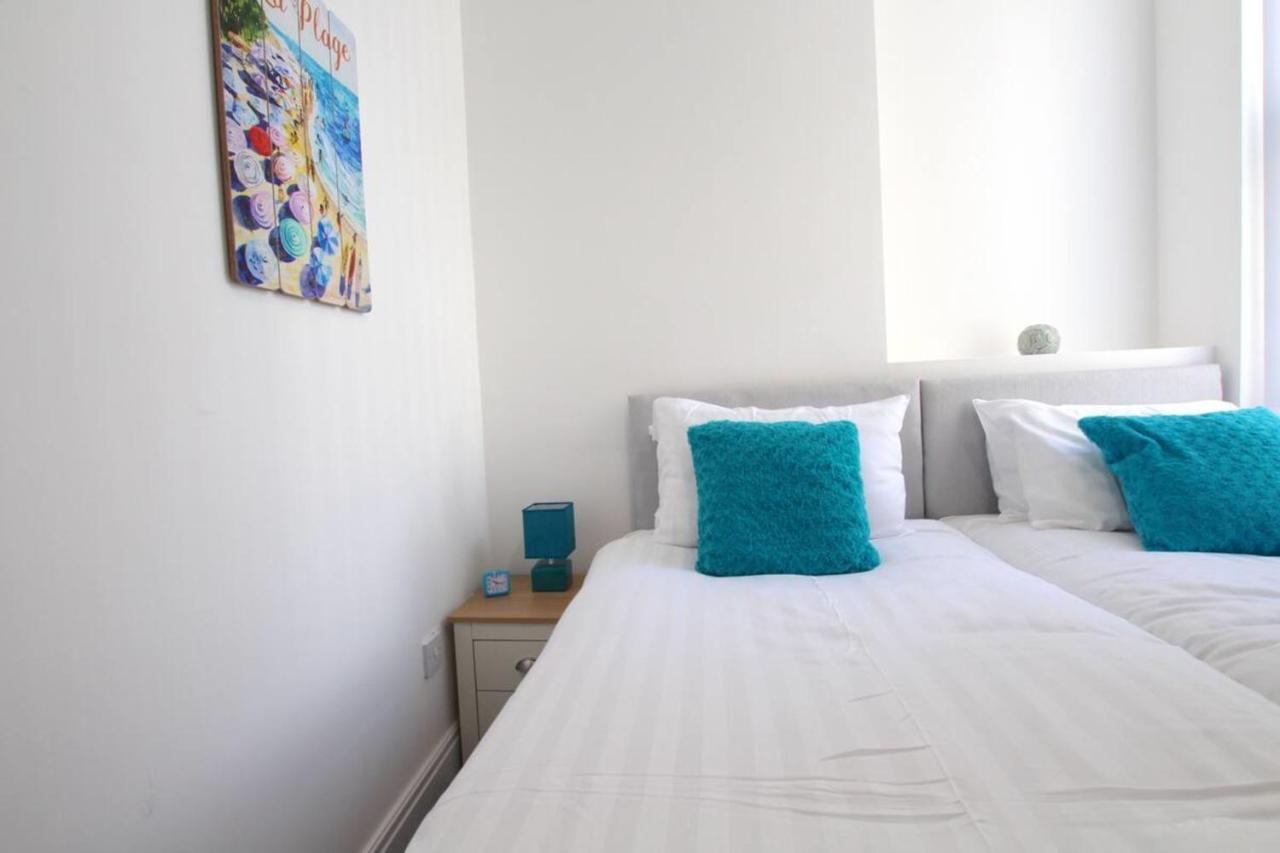 Coast Accommodation Station Road Apartments Μπλάκπουλ Εξωτερικό φωτογραφία