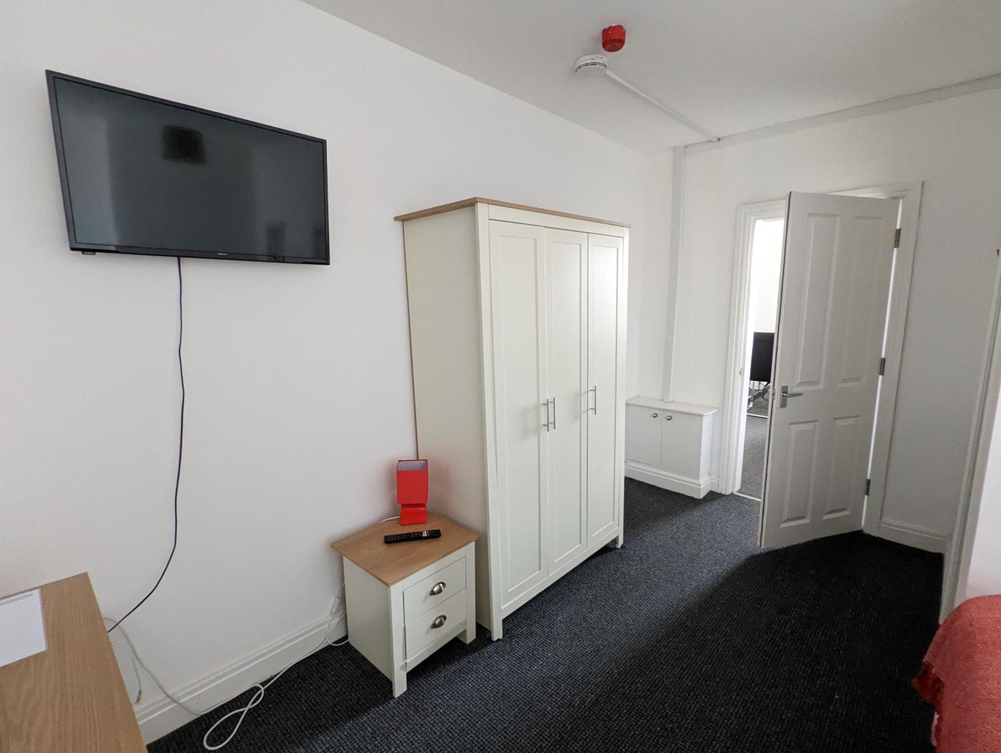 Coast Accommodation Station Road Apartments Μπλάκπουλ Δωμάτιο φωτογραφία